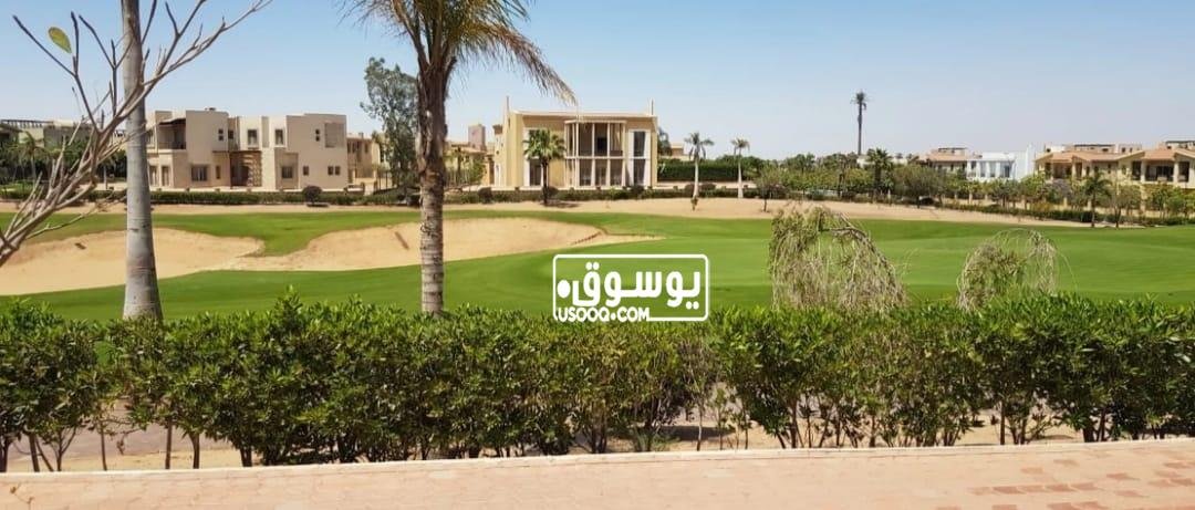 فى الشيخ زايد فيلا للايجار