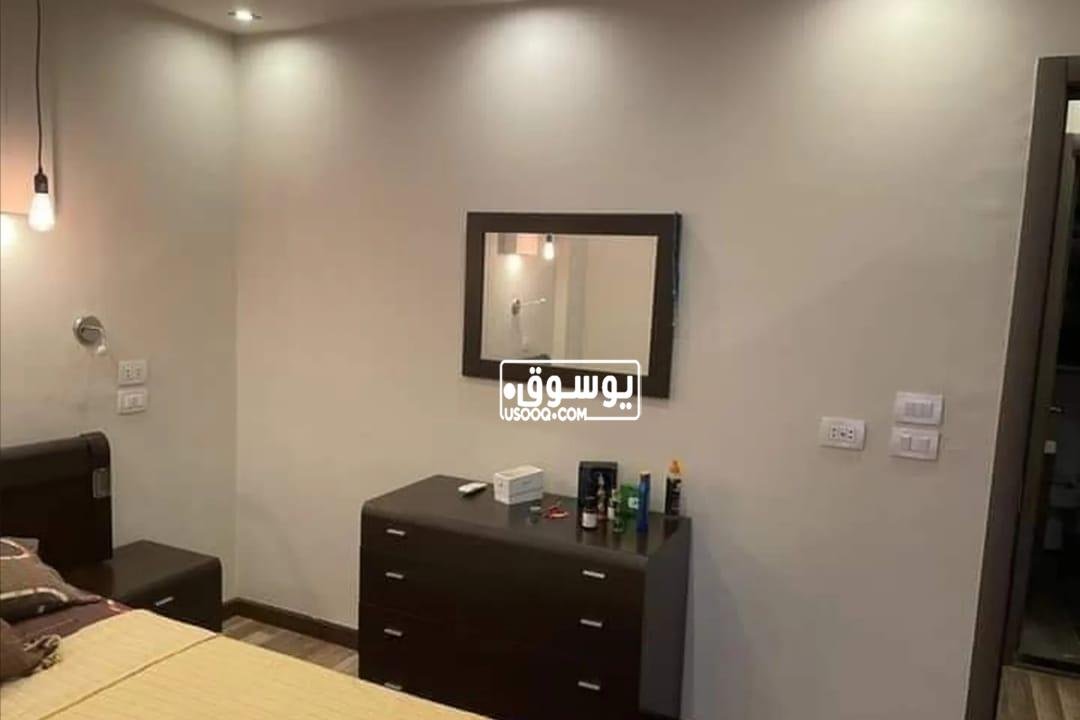 شقة للايجار بمدينتى السعر مفاجاءة