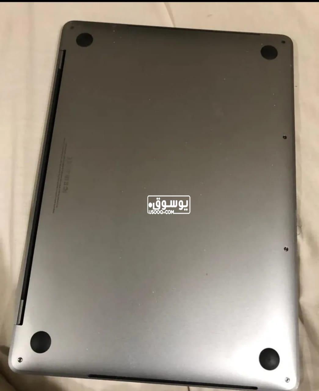 لاب توب ابل للبيع بحالة جيدة