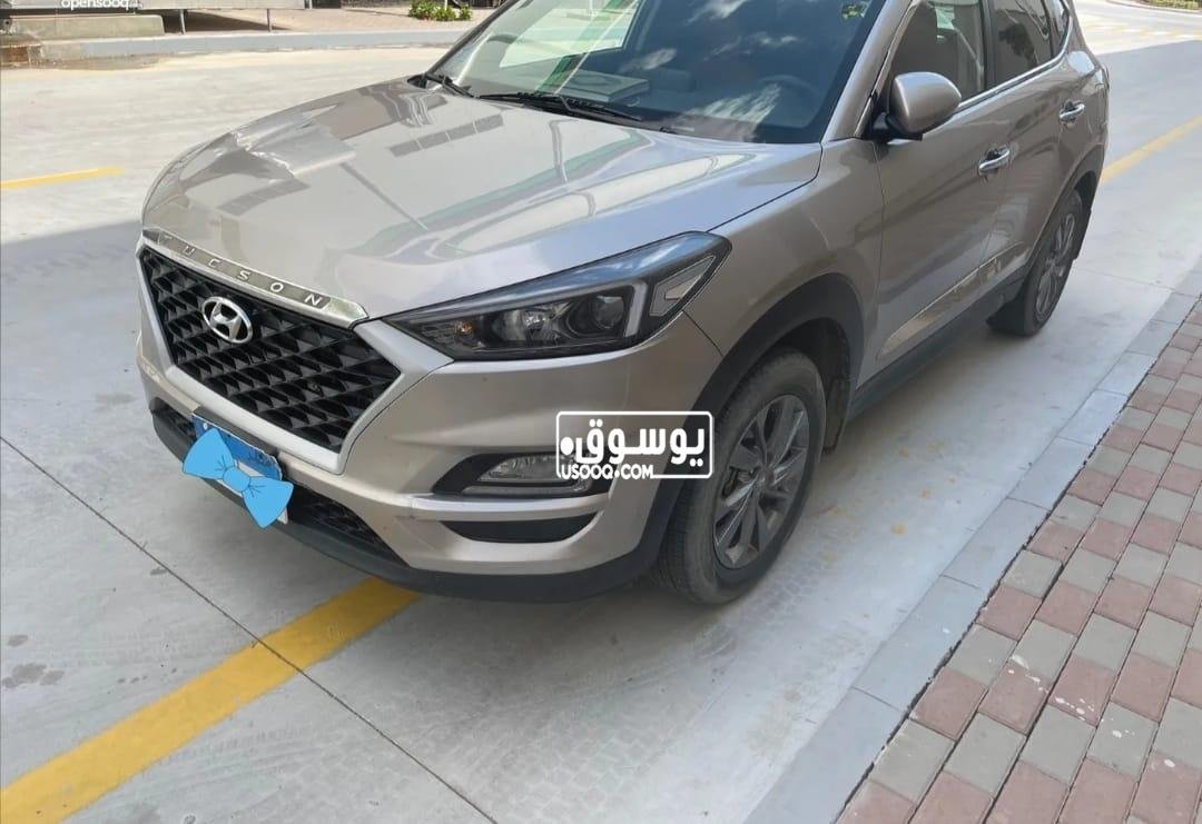 بسعر لقطة سيارة هيونداى للبيع