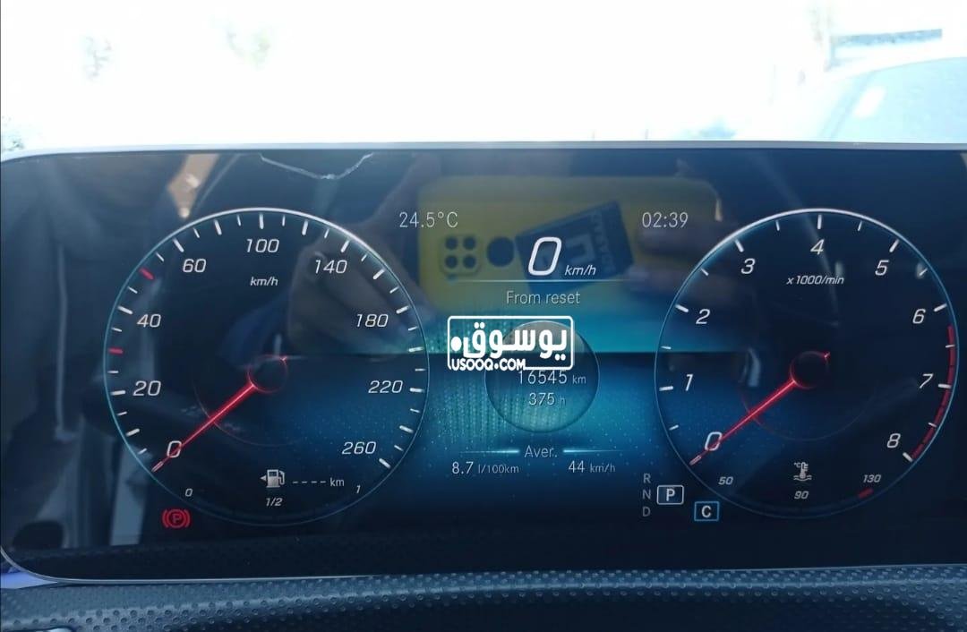 للبيع سيارة مرسيدس C 180