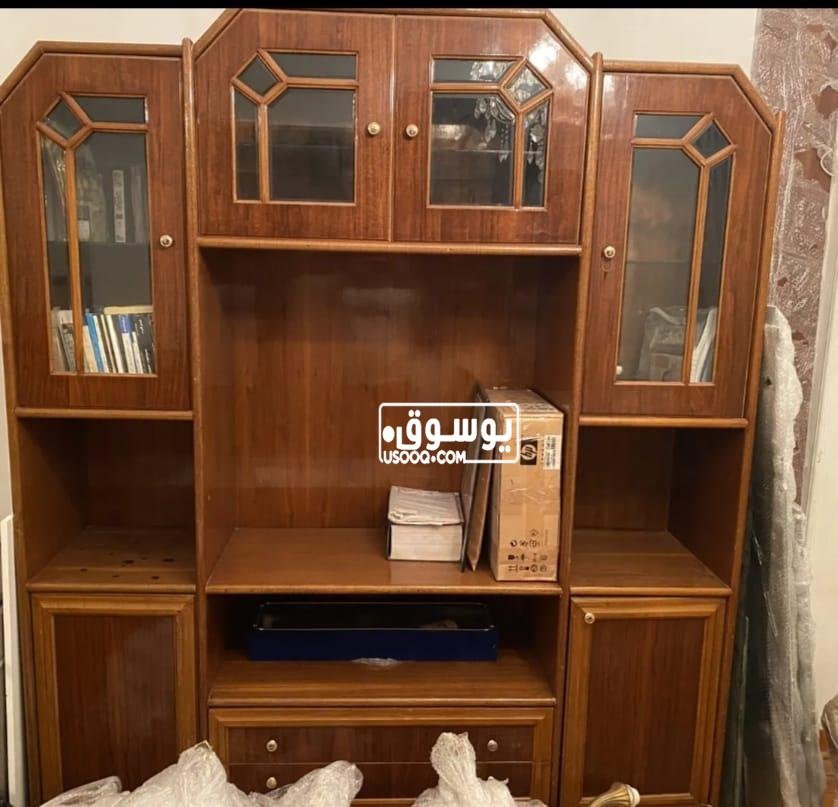 للبيع مكتبة بسعر بسيط