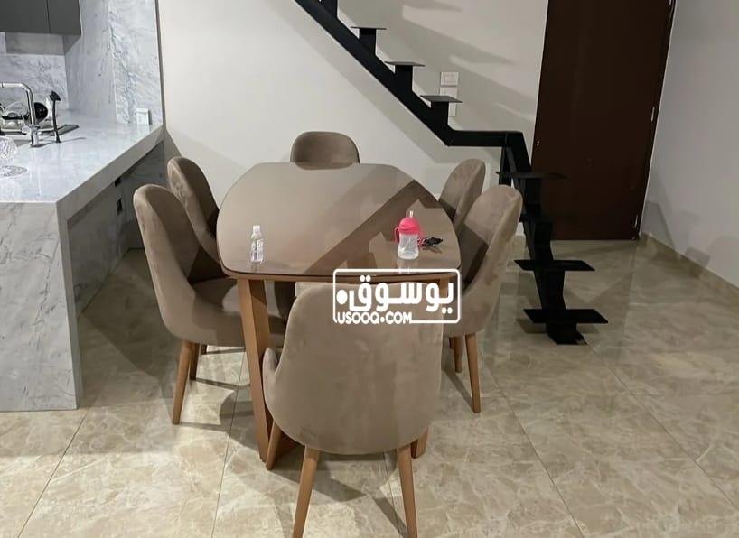 سفرة و انتريه مودرن للبيع