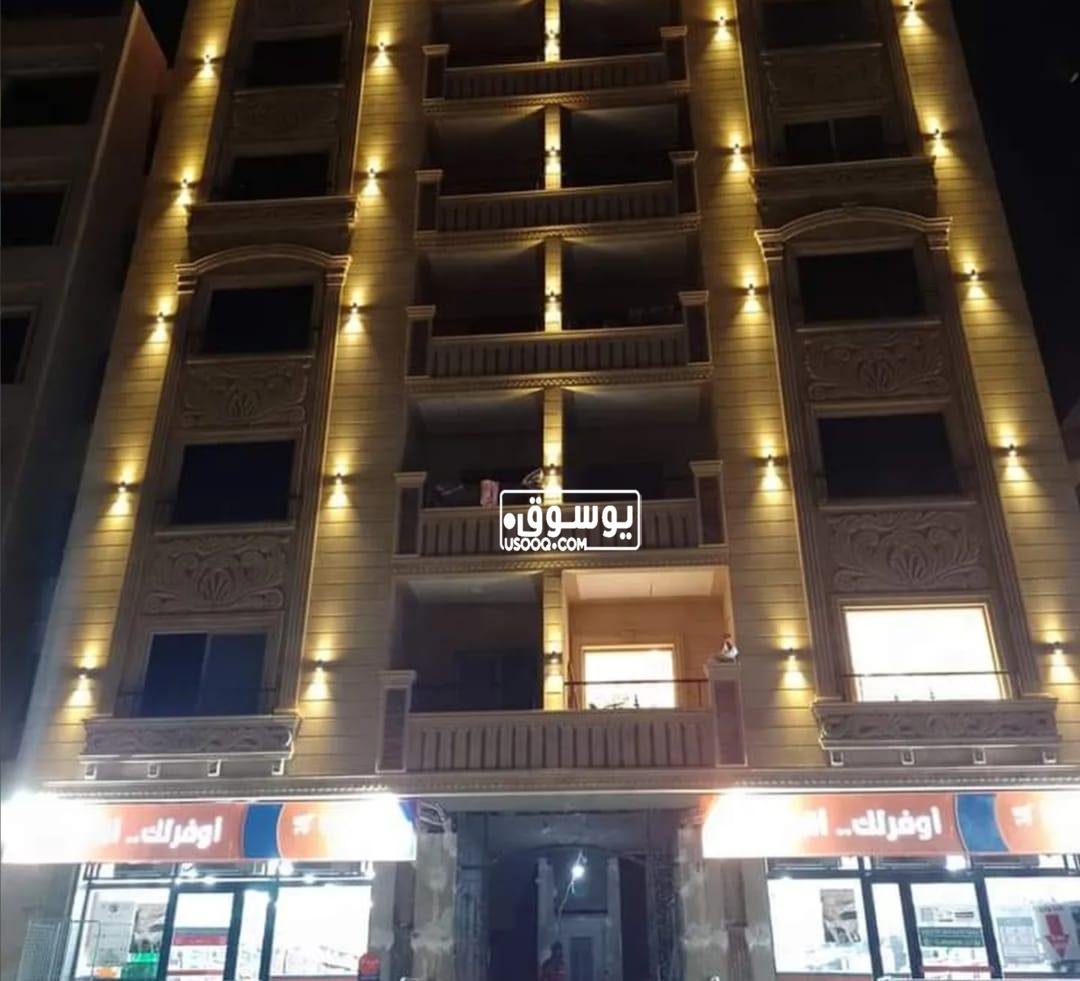 شقة للبيع دور ارضى بجنينة