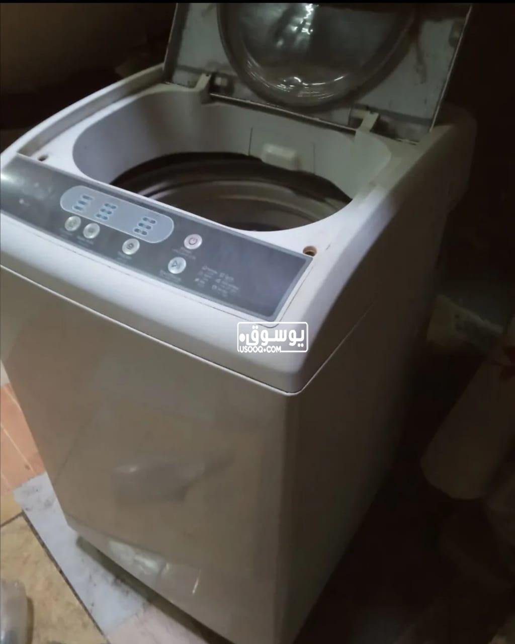 للبيع غسالة universal وزن تقيل