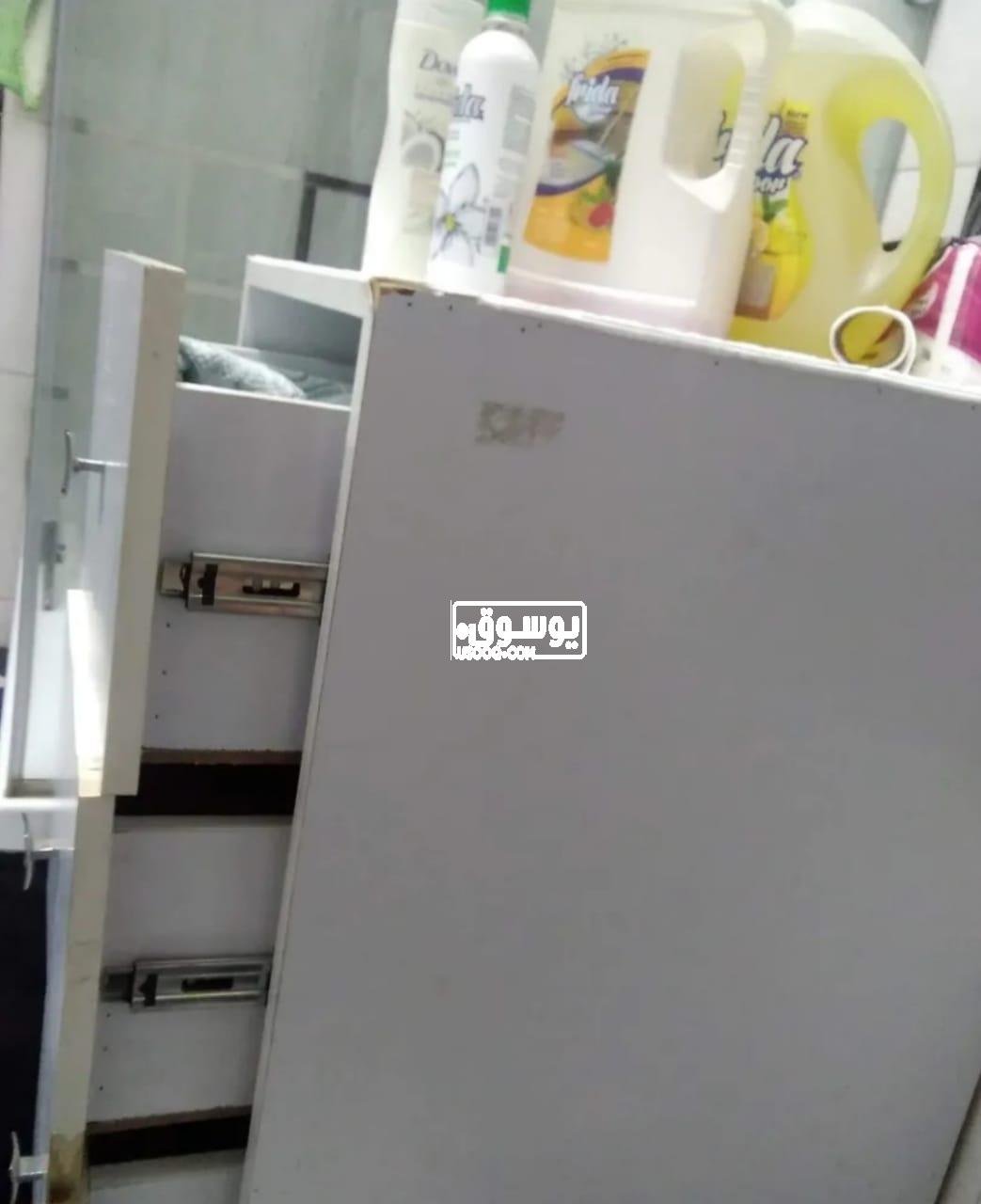 للبيع وحدة حمام مستعملة