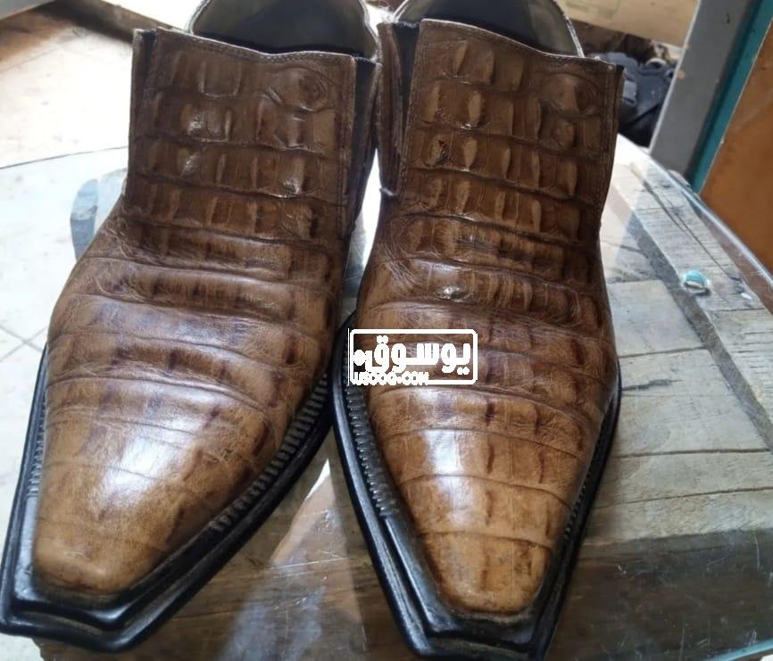 حذاء للبيع بسعر لقطة