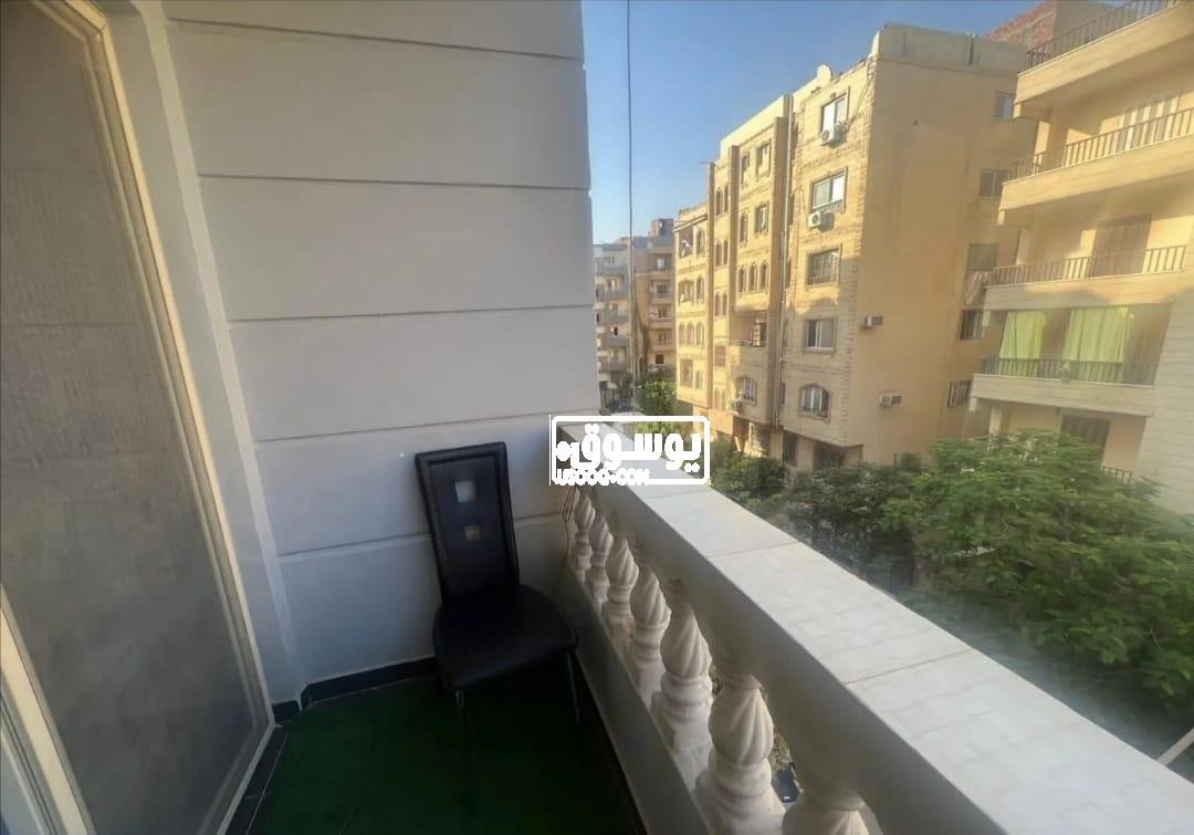 شقة للبيع بالفرش