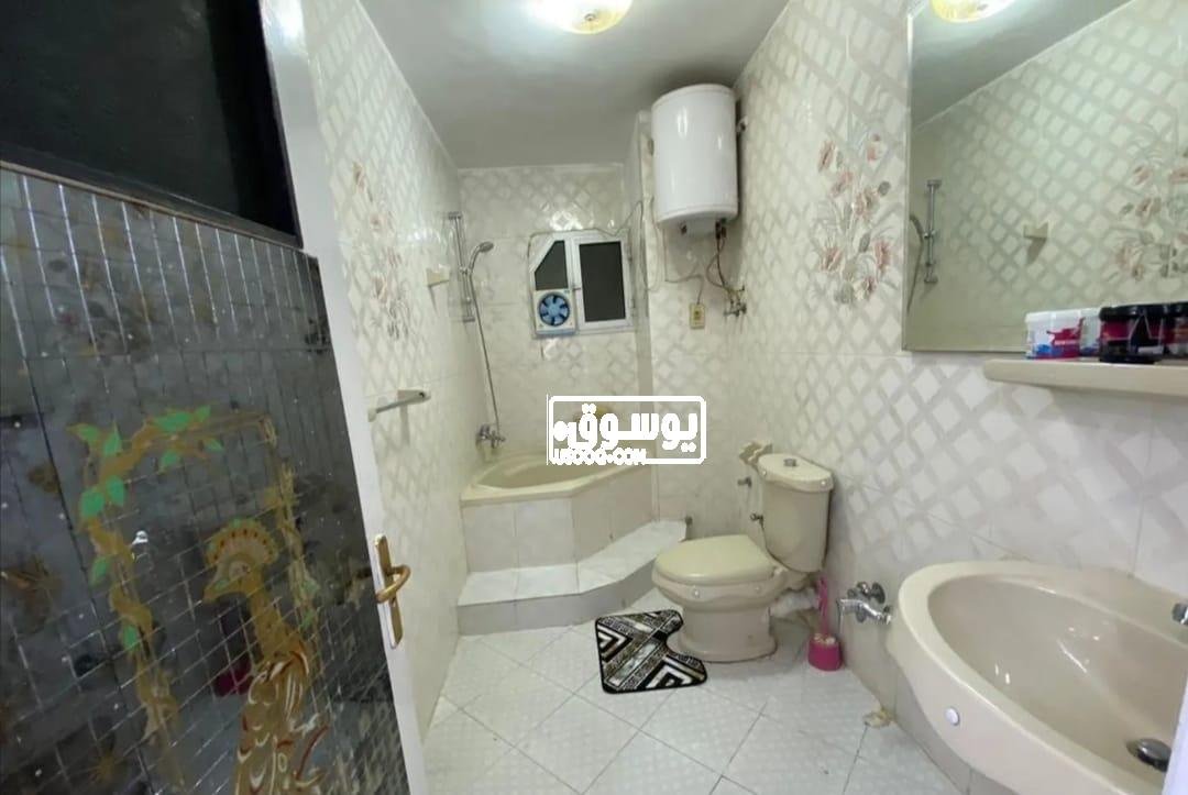 للايجار شقة مفروشة