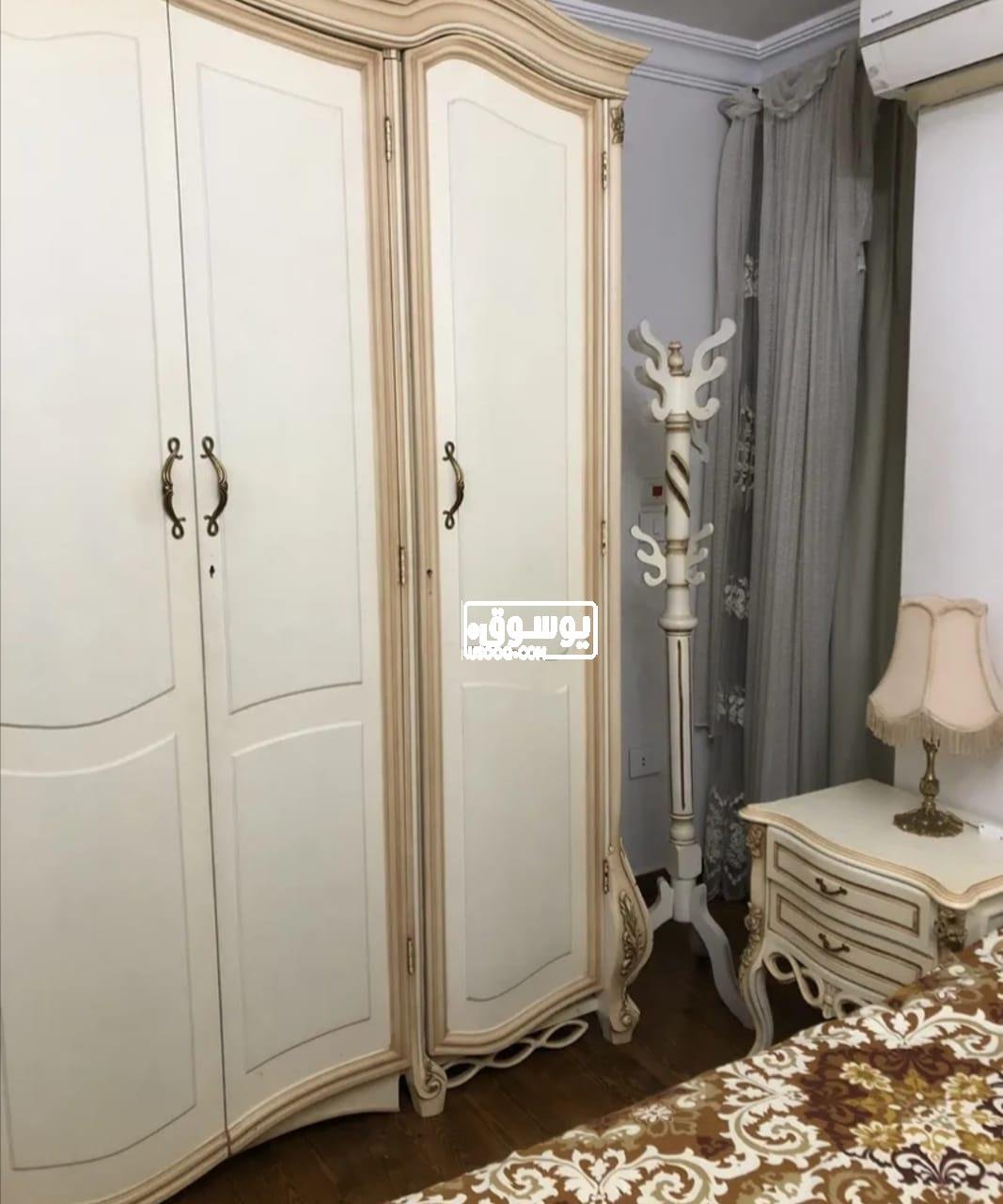 للبيع اوضة نوم كاملة