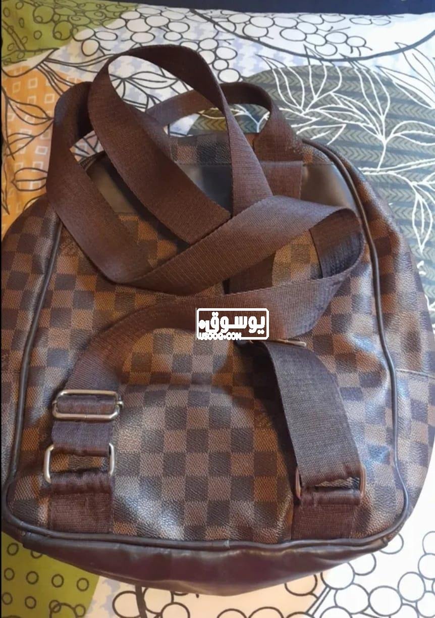 للبيع شنطة باك