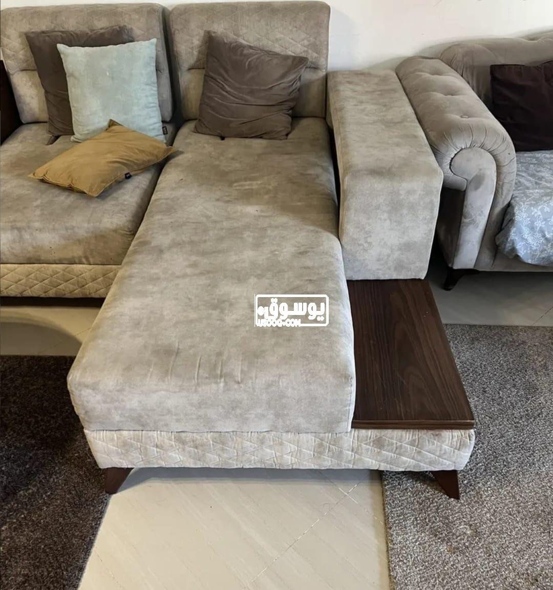 ليفينج مودرن للبيع بالتجمع الخامس