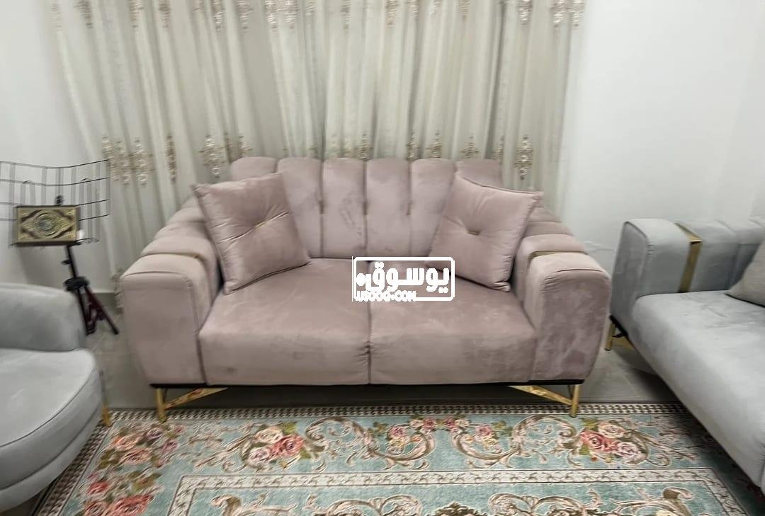 للبيع انترية استخدام خفيف فى مدينتى