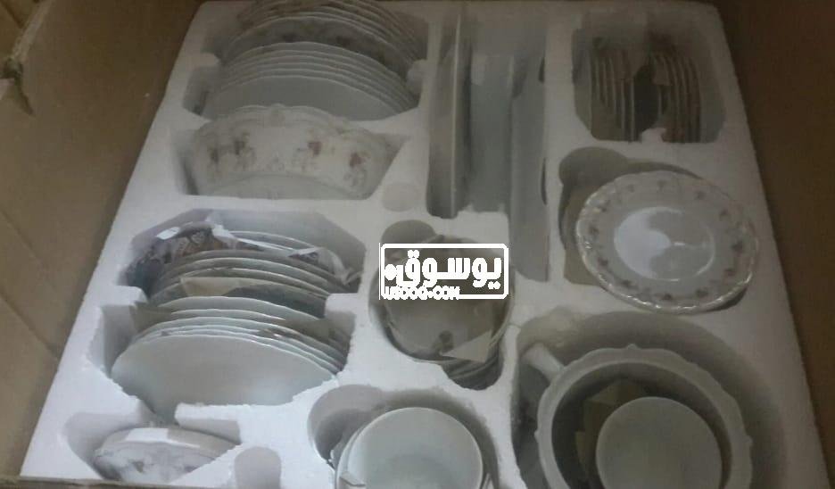 للبيع طقم صينى كبير شيك فى 6 اكتوبر