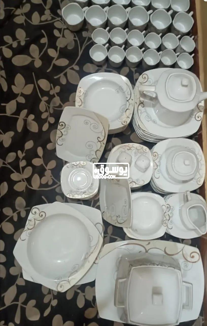 للبيع طقم صينى كبير جديد فى المرج بالقاهرة