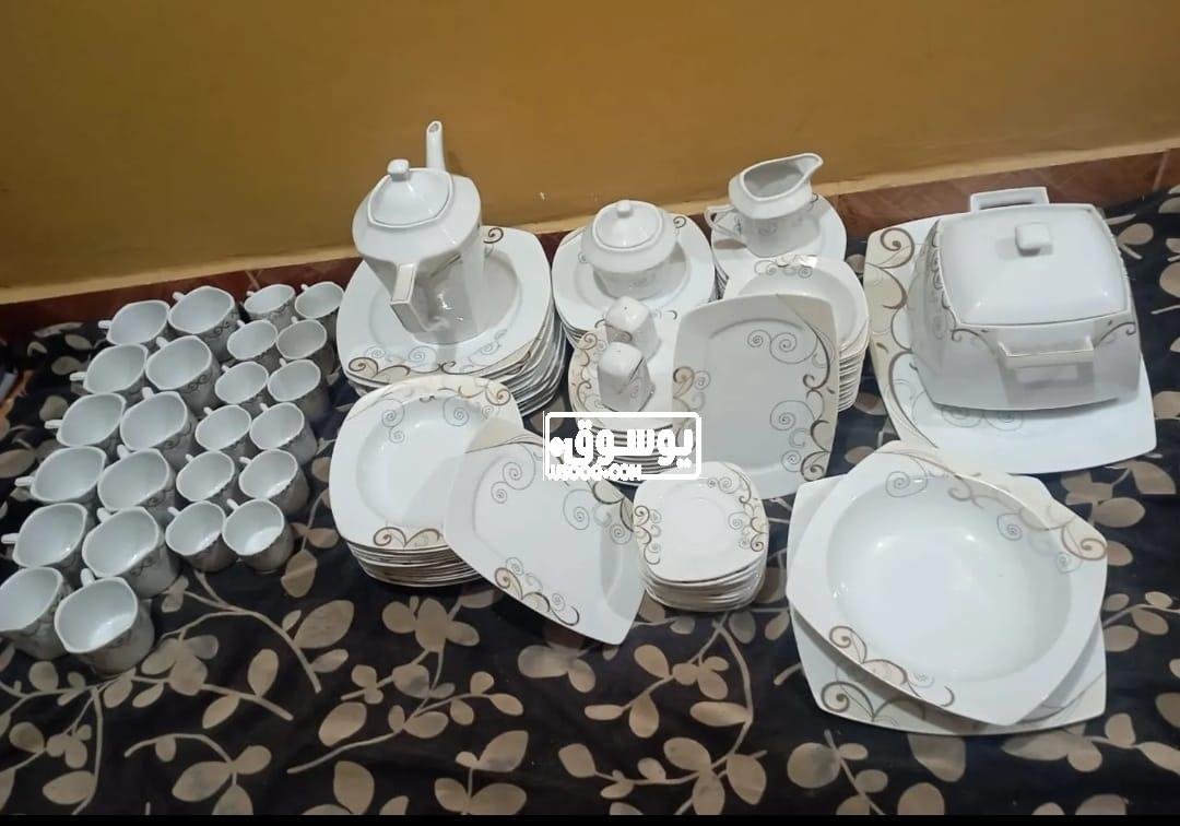 للبيع طقم صينى كبير جديد فى المرج بالقاهرة