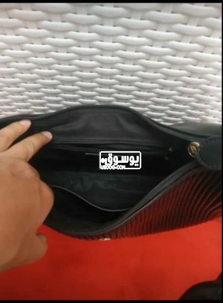 للبيع شنطة حريمى جلد طبيعى فى القاهرة