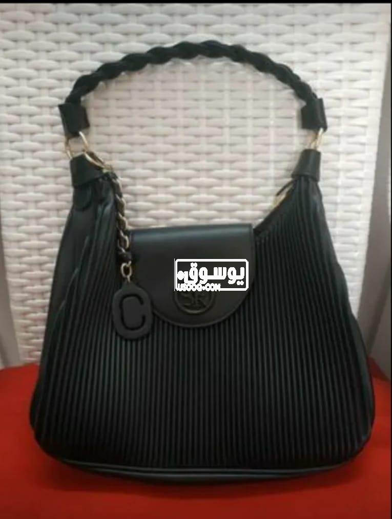 للبيع شنطة حريمى جلد طبيعى فى القاهرة