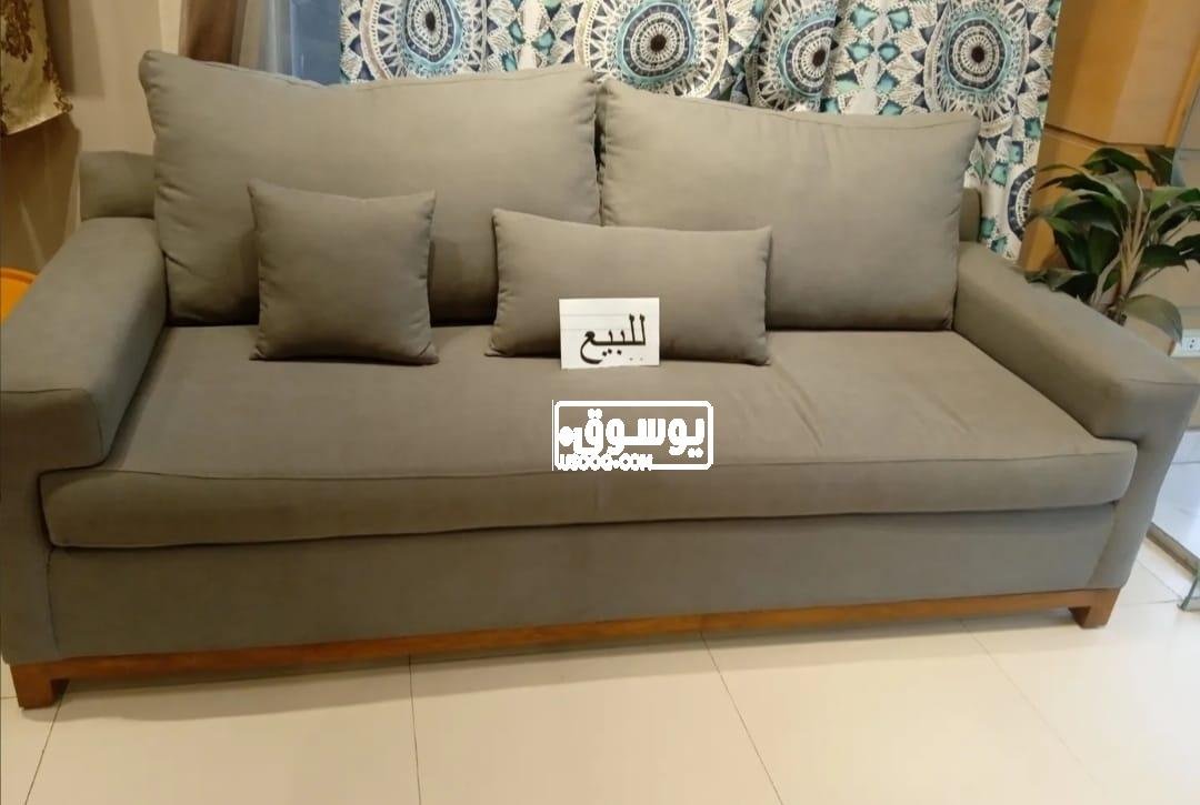 للبيع كنبة مودرن مريحة فى المعادى