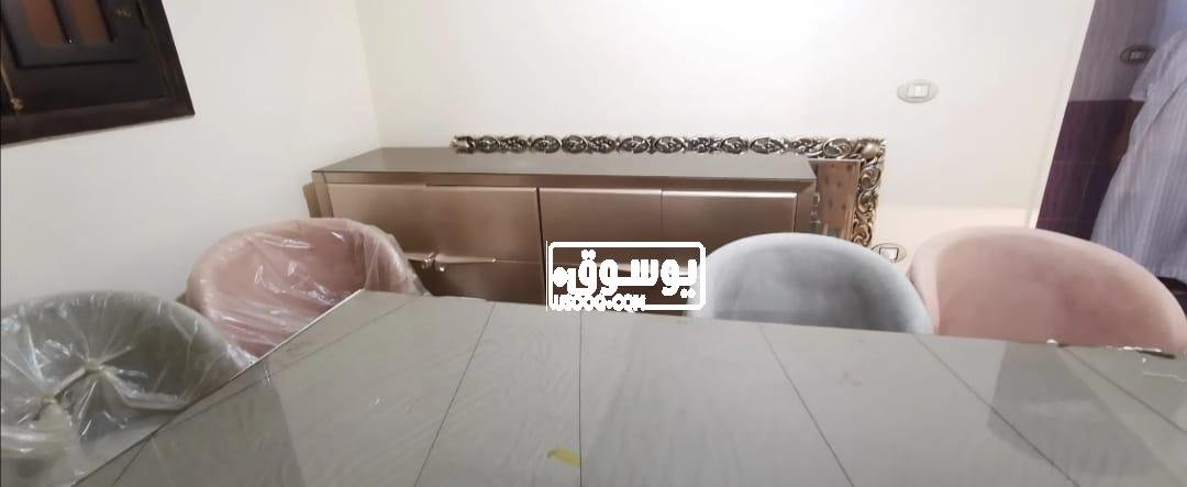 اوضة سفرة كاملة شيك للبيع فى المهندسين