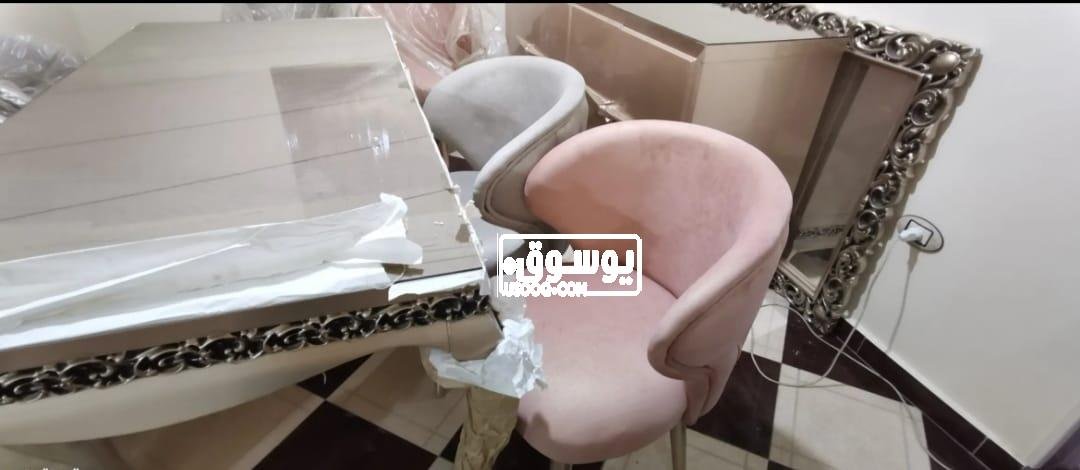 اوضة سفرة كاملة شيك للبيع فى المهندسين