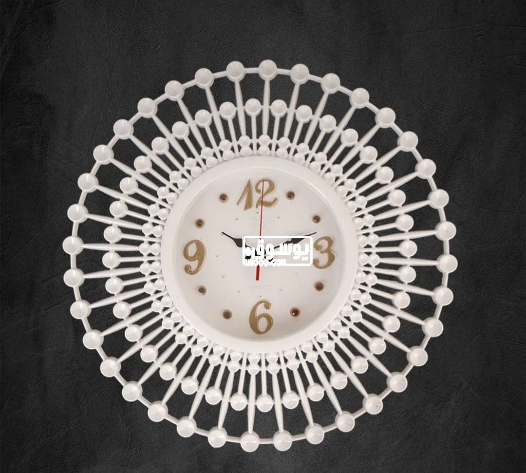 للبيع ساعة حائط جميلة فى التجمع الخامس