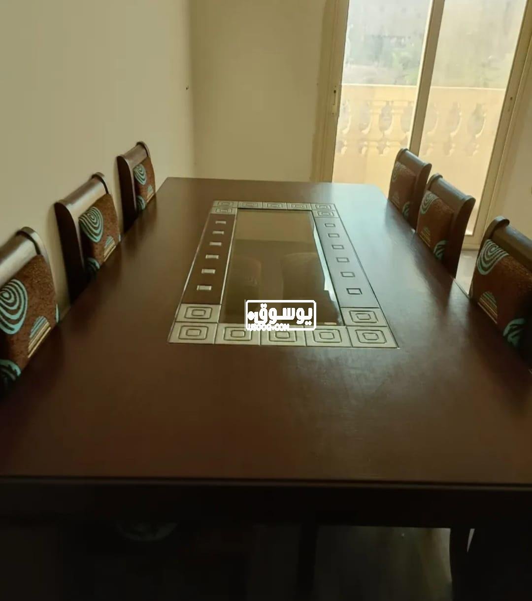 اوضة سفرة كاملة لم تستخدم فى حدايق الاهرام