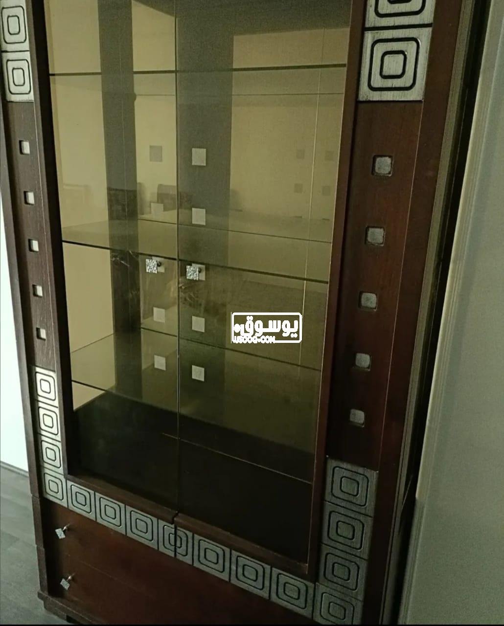 اوضة سفرة كاملة لم تستخدم فى حدايق الاهرام