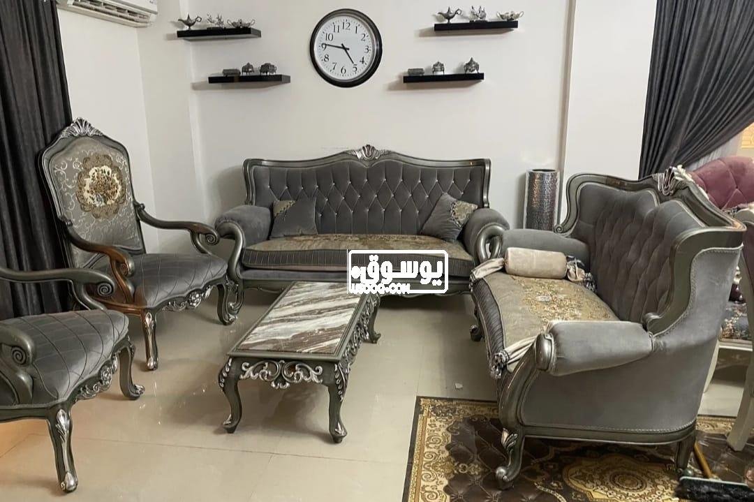 للبيع صالون مودرن شيك ورقيق فى 6 اكتوبر