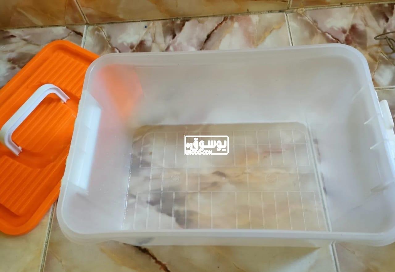 للبيع علبة كبيرة متعددة الاستخدام فى مدبنة نصر