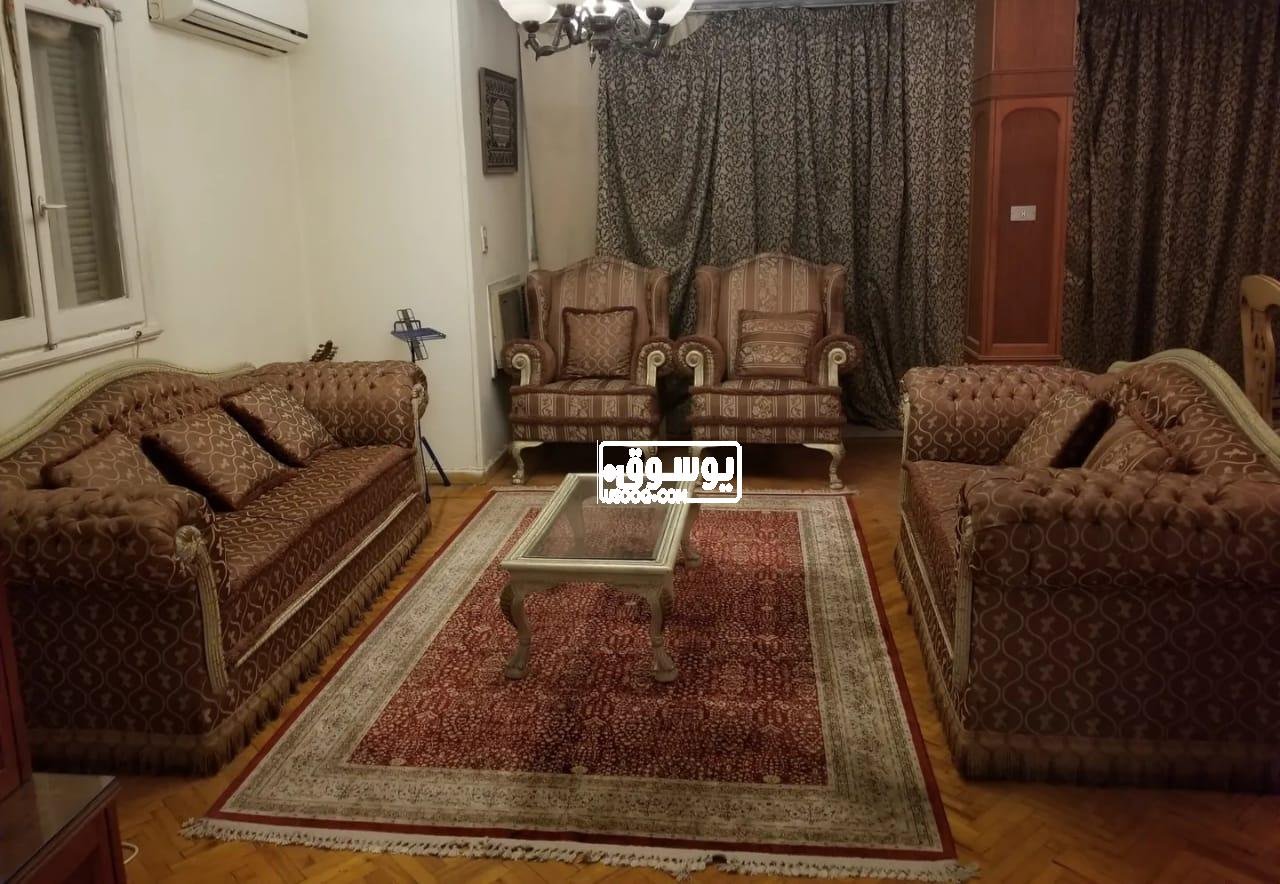 انترية للبيع مستعمل بحالة جيدة فى مصر الجديدة