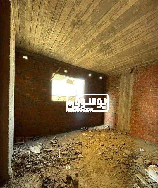 شقة للبيع طوب احمر فى حدايق القبة بالقاهرة