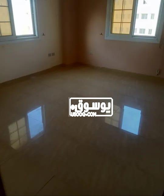 شقة للبيع فى موقع حيوى فى الشيخ زايد بالجيزة