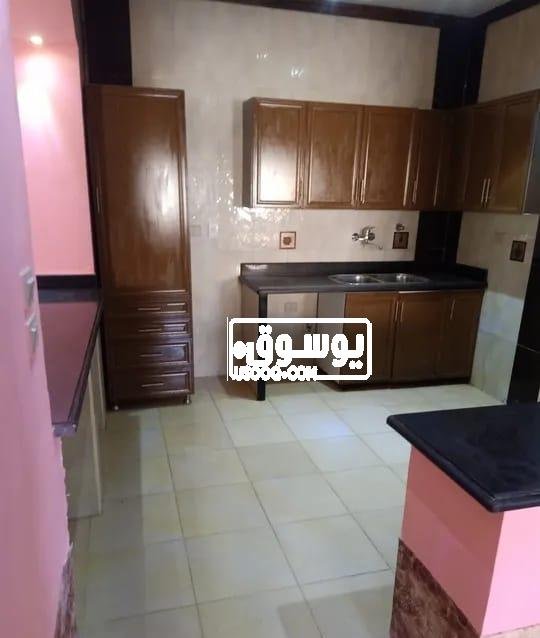 شقة للبيع فى موقع حيوى فى الشيخ زايد بالجيزة