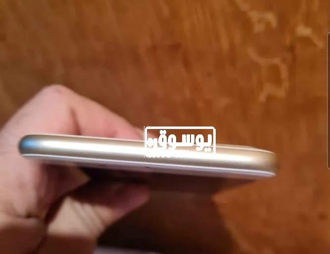 للبيع ايفون 7 بلس من انجلترا فى رمسيس بالقاهرة