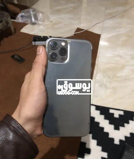 للبيع تلفون iphone 12pro max مستعمل فى التجمع الاول