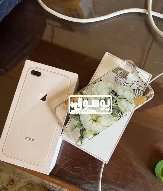 ايفون للبيع جولد مستعمل معاه جراب فى مدينة نصر