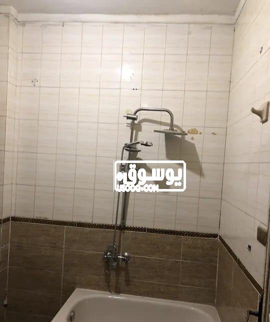 شقة للبيع متشطبة فى شارع 306 الرئيسى فى البساتين