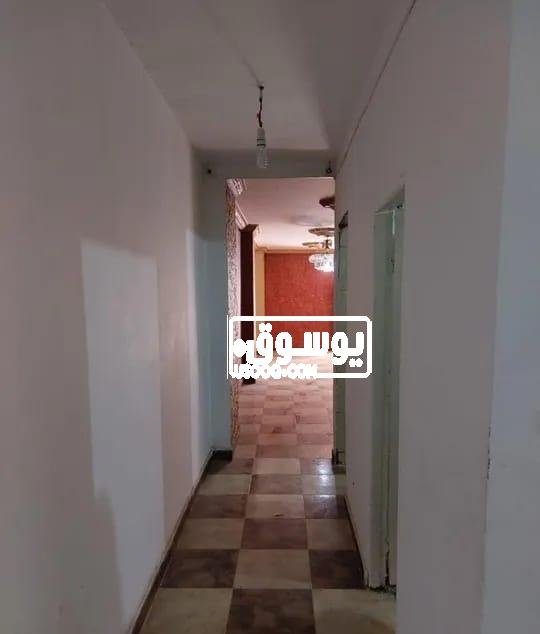 شقة للبيع تشطيب لوكس دور اول بلكونة فى عين شمس