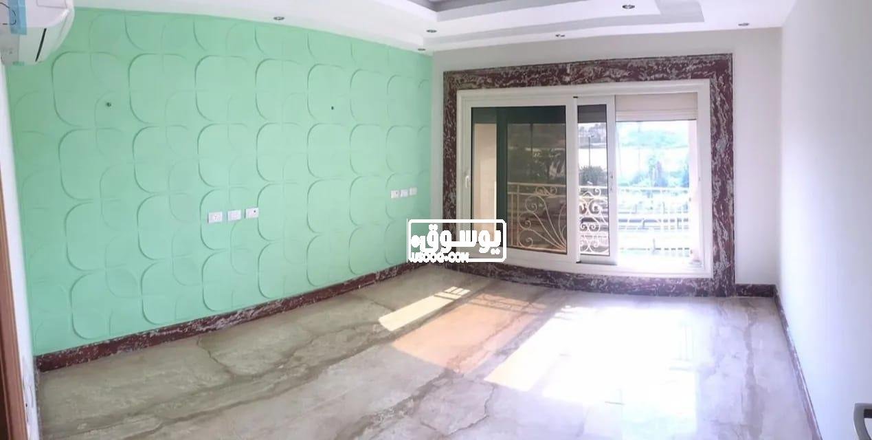 شقة للبيع فيو متميز تطل على النيل فى المعادى