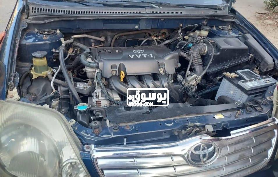 للبيع سيارة تويوتا كورولا زرقة رخصة سارية بالمعادى