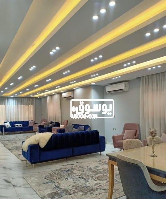 فى موقع سياحى شقة للايجار مفروشة امام الاهرامات