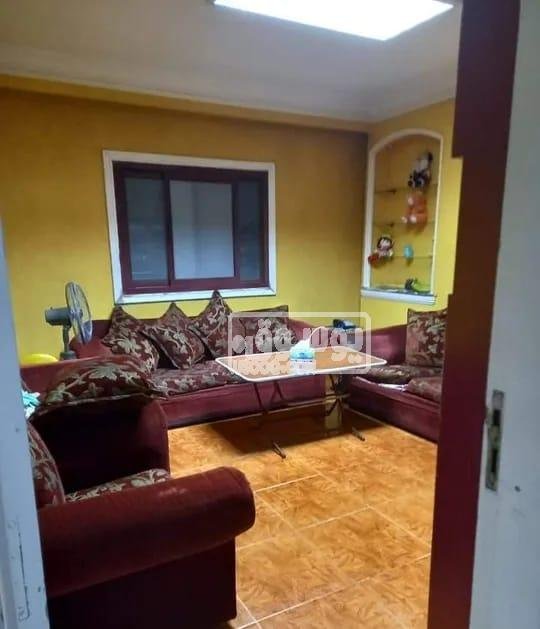 فى مدينة نصر شقة للبيع كبيرة 250 متر