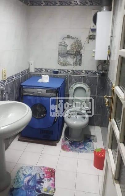 فى مدينة نصر شقة للبيع كبيرة 250 متر