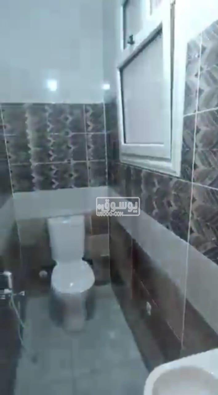 شقة للايجار دور اول فيو حديقة فى التجمع الاول