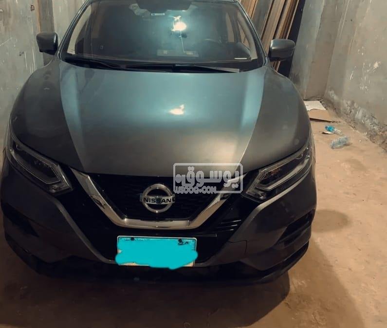سيارة نيسان كسر زيرو عداد 6000 كم للبيع فى مدينتى بالقاهرة