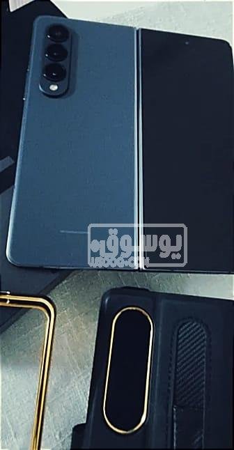 للبيع تلفون جلاكسى Z فولد 4 جديد من الامارات فى التجمع الاو
