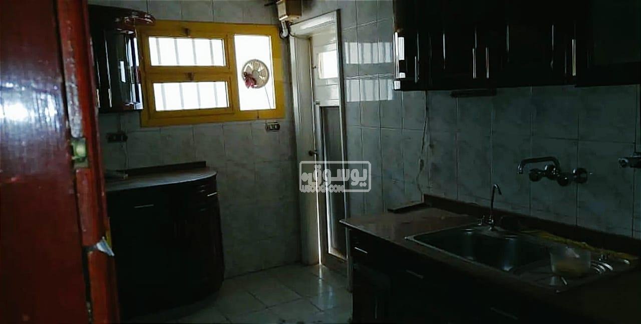 شقة للبيع بثلاثة مليون و 200 الف 220 متر فى شيراتون بالقاهرة