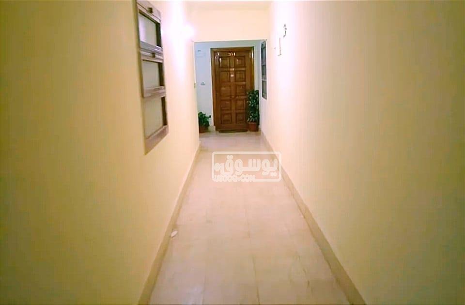 شقة للبيع بثلاثة مليون و 200 الف 220 متر فى شيراتون بالقاهرة