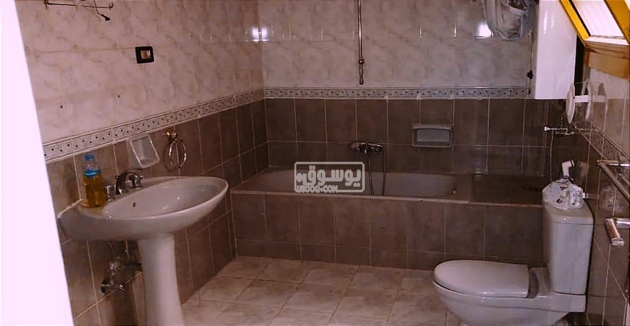 شقة للبيع بثلاثة مليون و 200 الف 220 متر فى شيراتون بالقاهرة